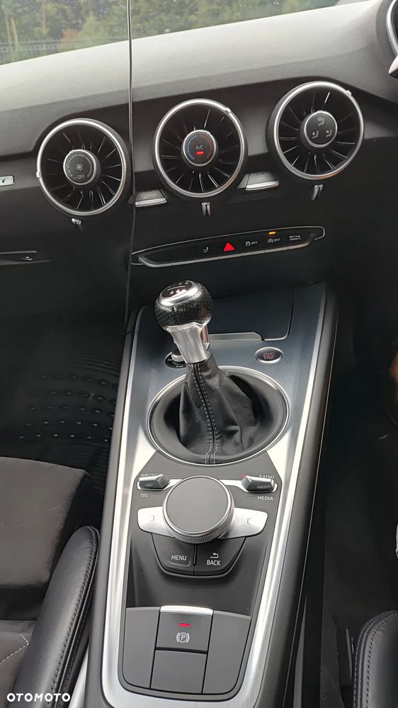 Audi TT Coupé - 12