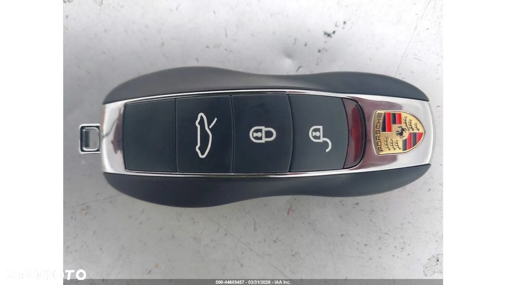 Porsche 911 Carrera 4S PDK - 14