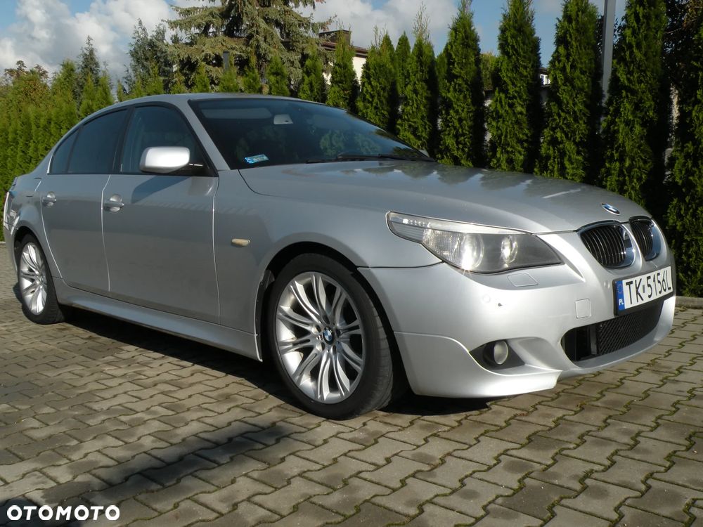 BMW Seria 5 523i - 1