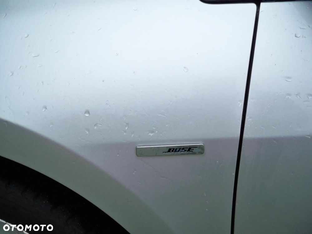 Renault Laguna dCi 175 FAP Bose Edition - 17