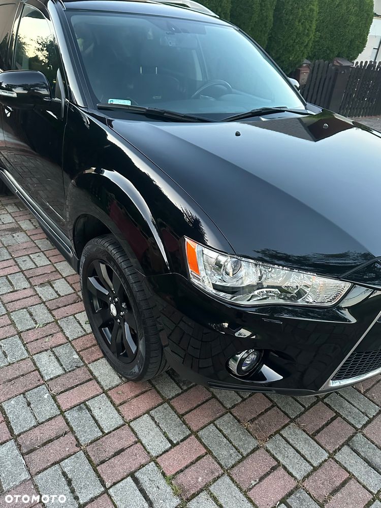 Mitsubishi Outlander 2.0 DID Intense + - 6