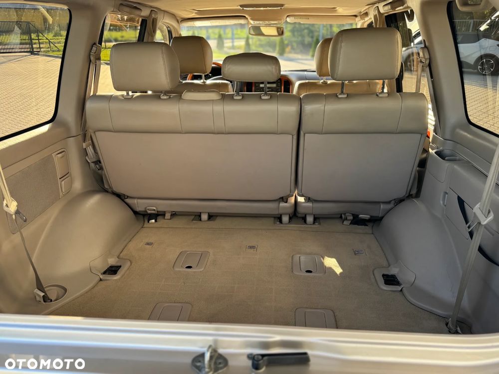 Lexus LX - 9