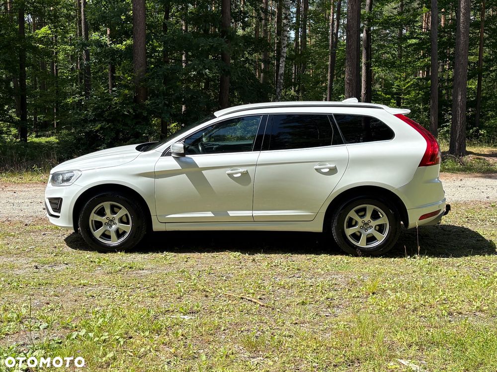 Volvo XC 60 D4 Geartronic RDesign - 23