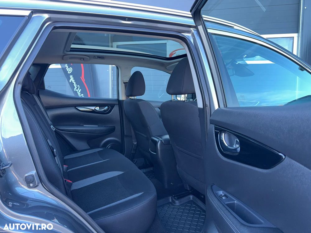 Nissan Qashqai - 10