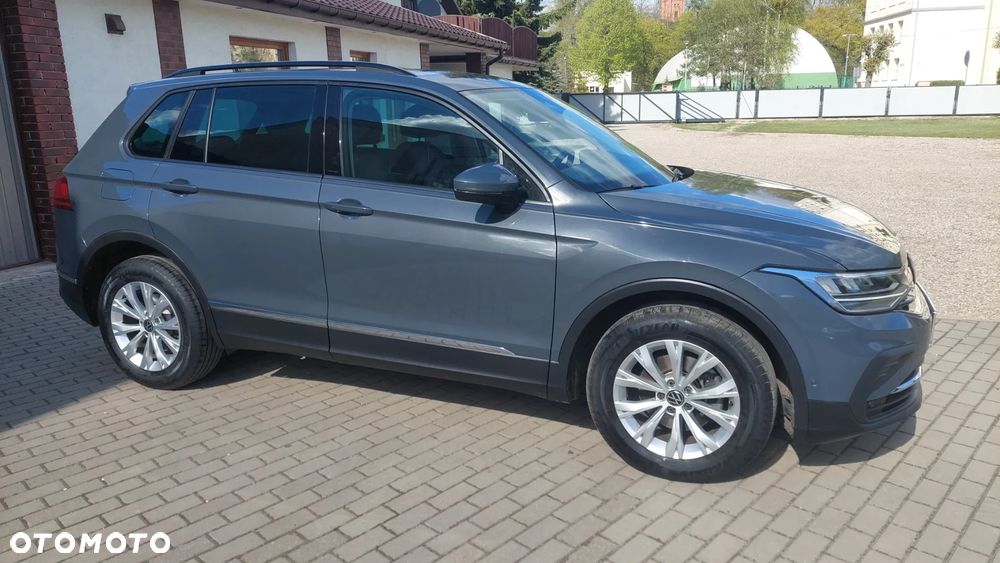 Volkswagen Tiguan - 14