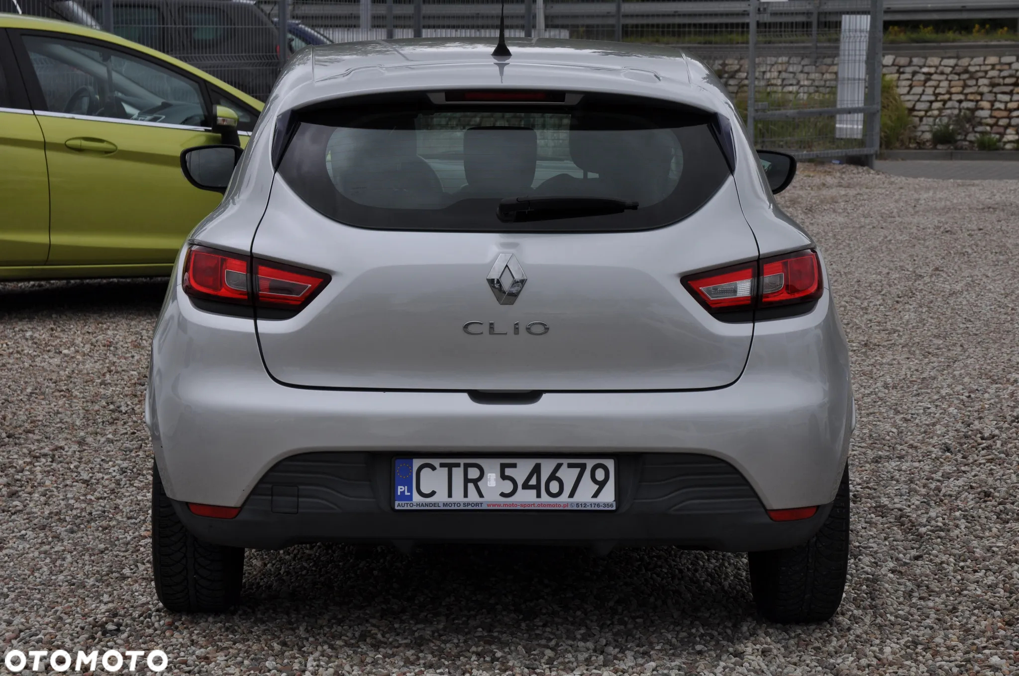 Renault Clio 1.2 16V 75 Dynamique - 4