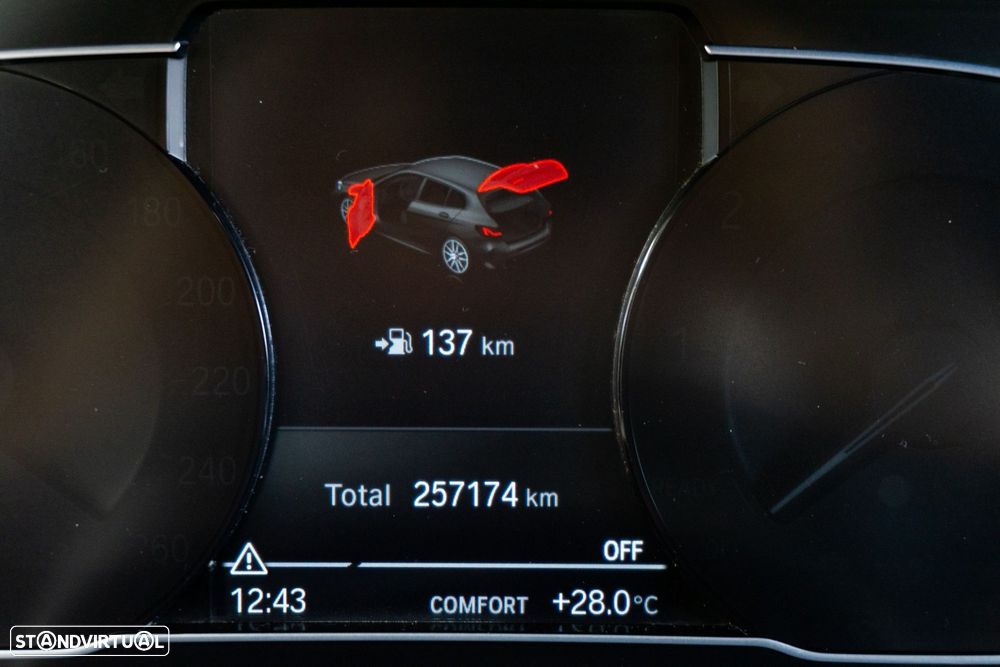 BMW 118 - 34