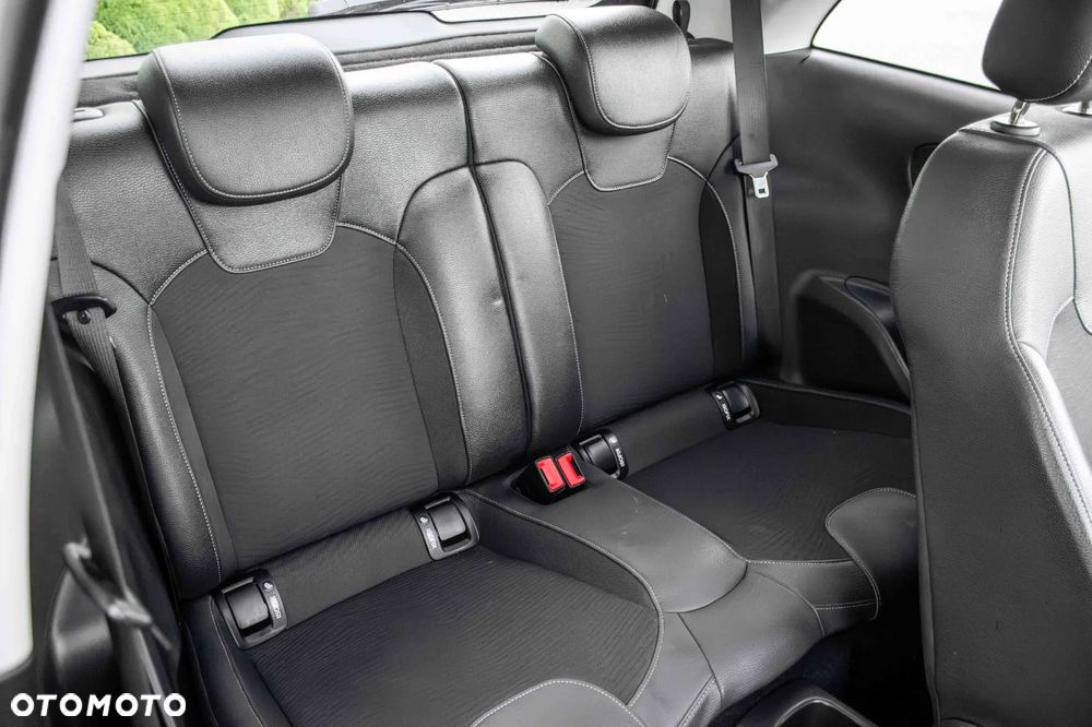 Opel Adam 1.4 Black Jack Easytronic S&S - 27