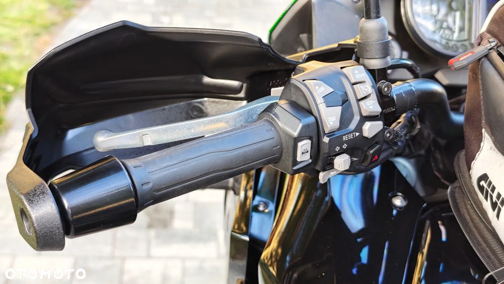 Kawasaki Versys 1000 - 22