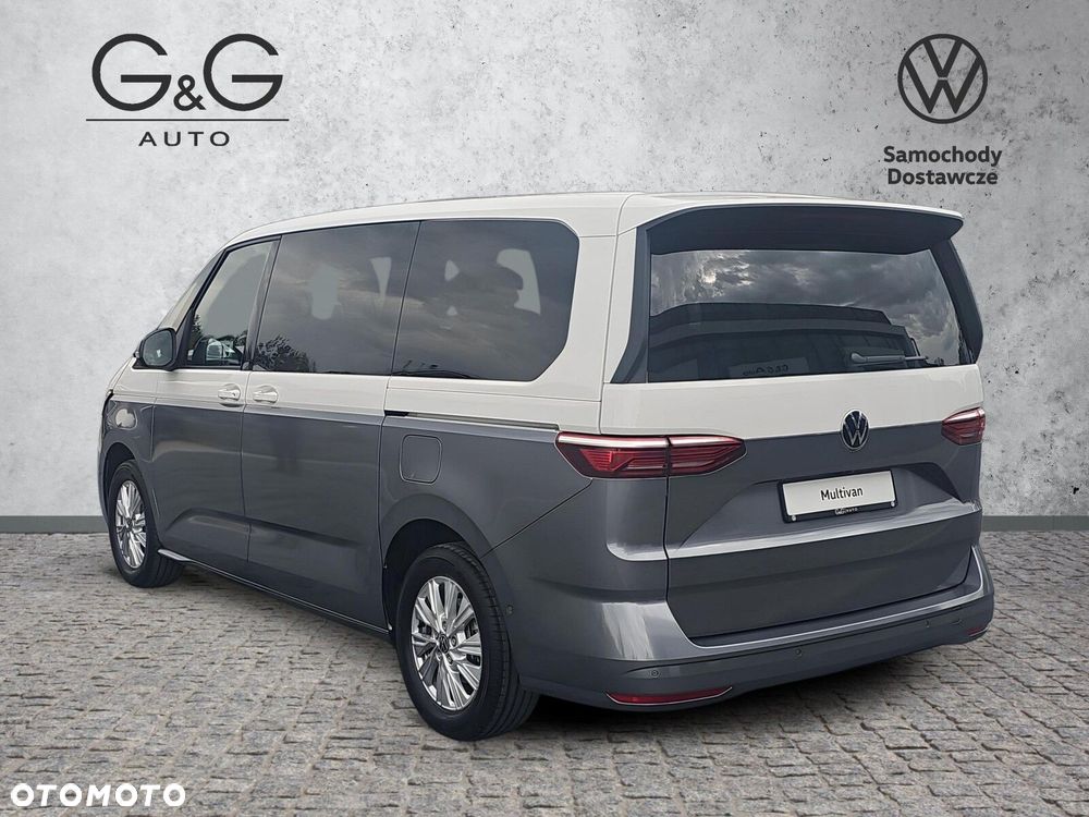 Volkswagen Multivan - 5