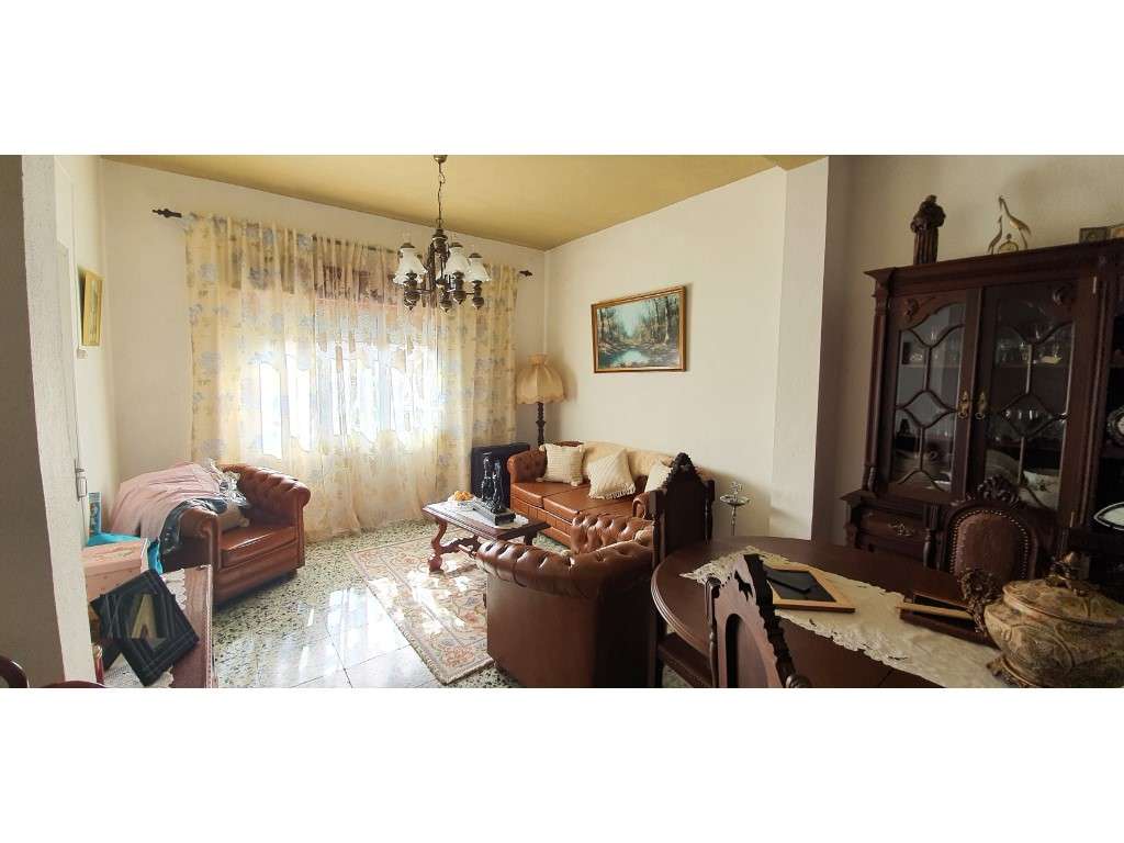 Moradia Isolada T4 com 2.200 m² de Terreno - Perto de Moura e do Al... - Grande imagem: 3/25