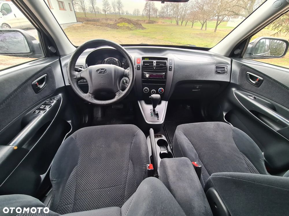 Hyundai Tucson 2.0 CRDi VGT 2WD Automatik GLS - 4