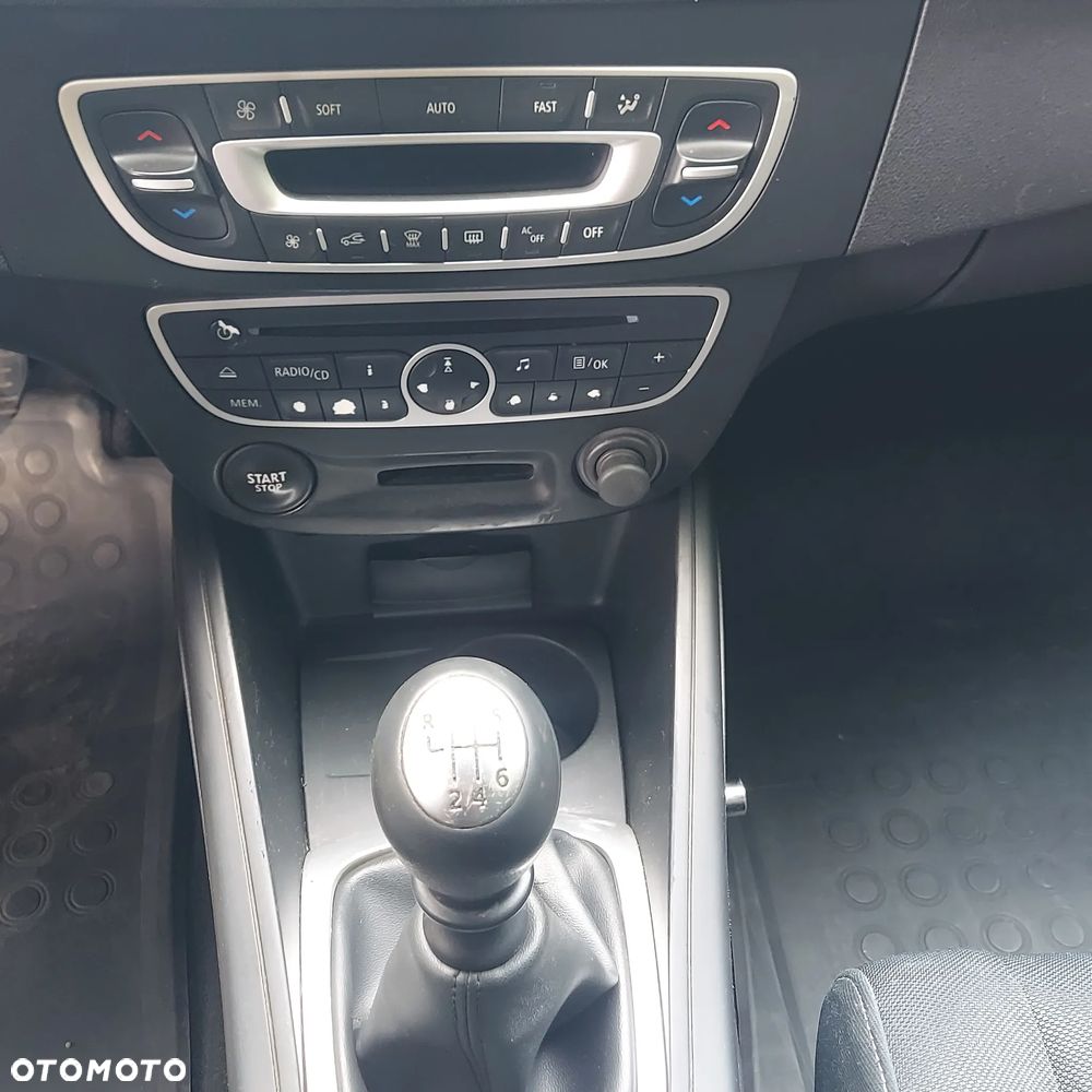 Renault Megane 1.6 16V Generation - 17