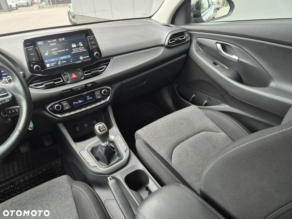 Hyundai i30 1.0 T-GDI Smart - 24