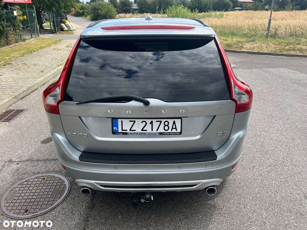 Volvo XC 60 2.4D AWD RDesign - 10