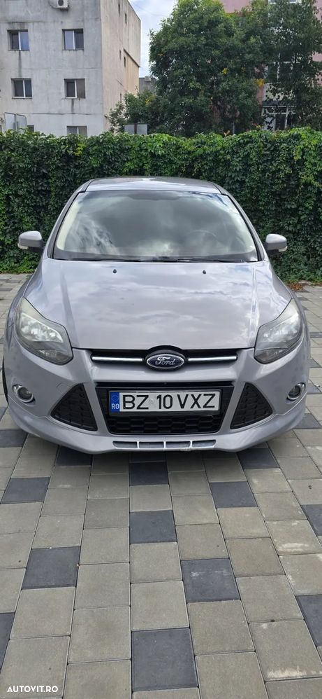 Ford Focus - 1