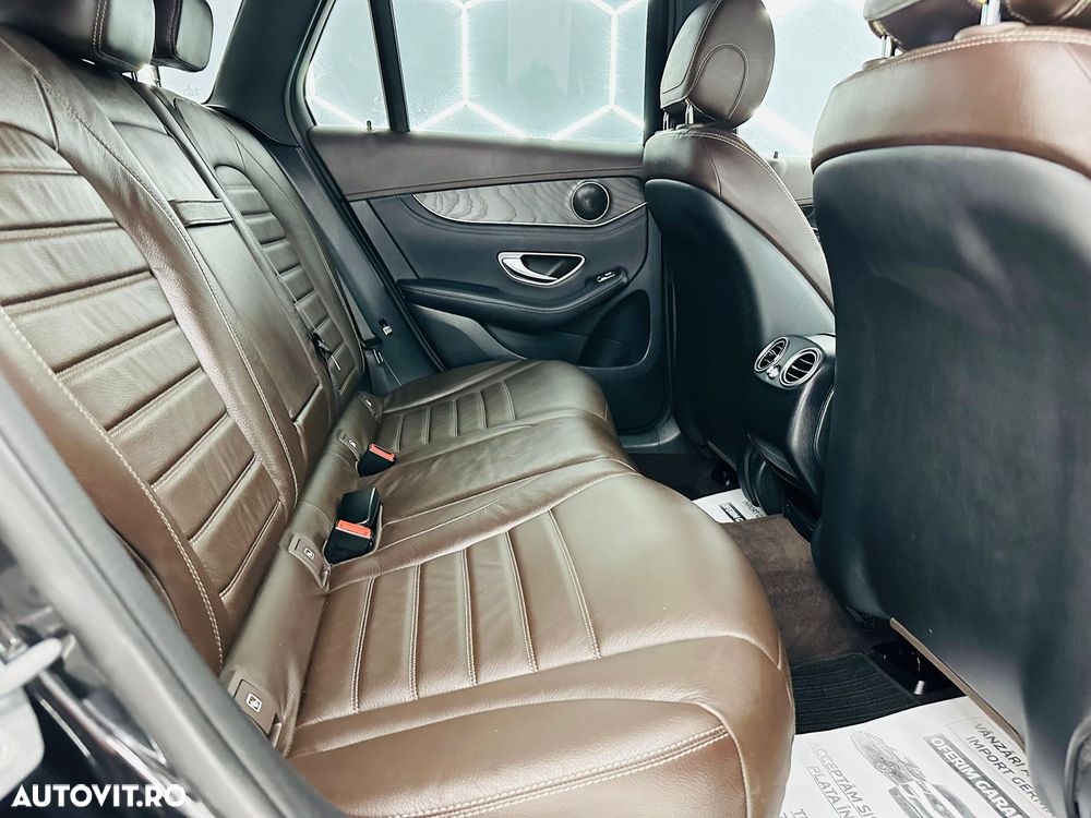 Mercedes-Benz GLC - 7