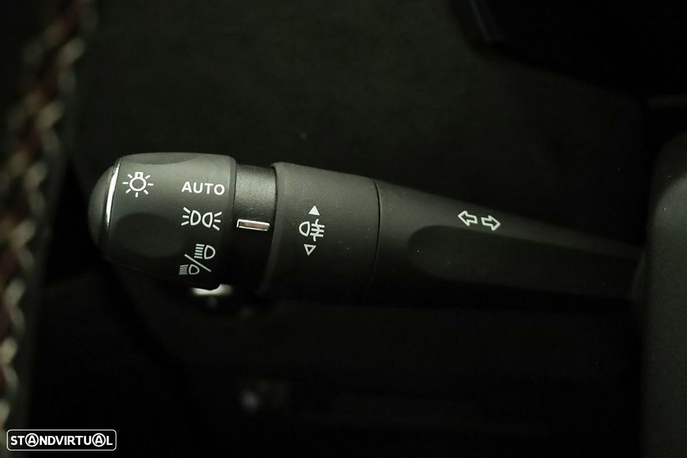 DS DS4 1.2 PureTech Performance Line EAT8 - 15