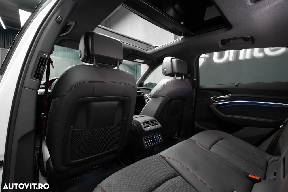 Audi Q8 55 quattro S Line - 14