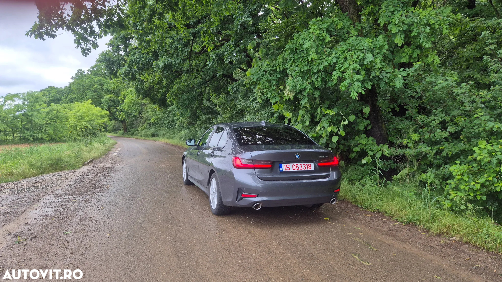 BMW Seria 3 330e Aut. - 2