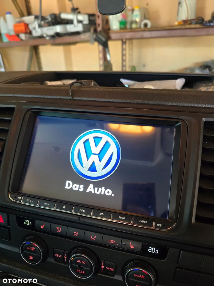 Volkswagen Multivan 2.0 TDI L1 Highline - 24