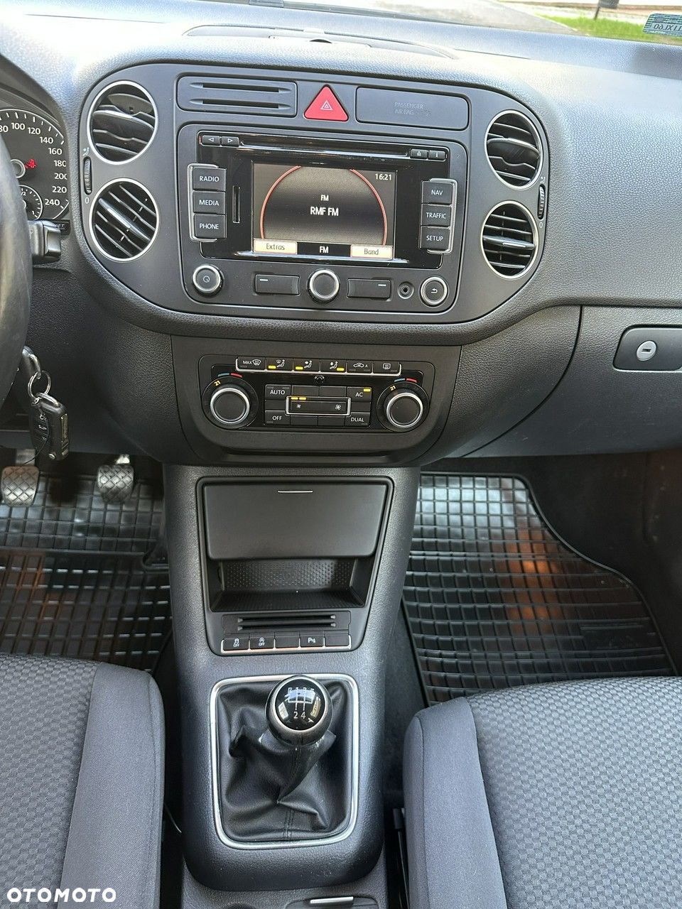 Volkswagen Golf Plus - 28