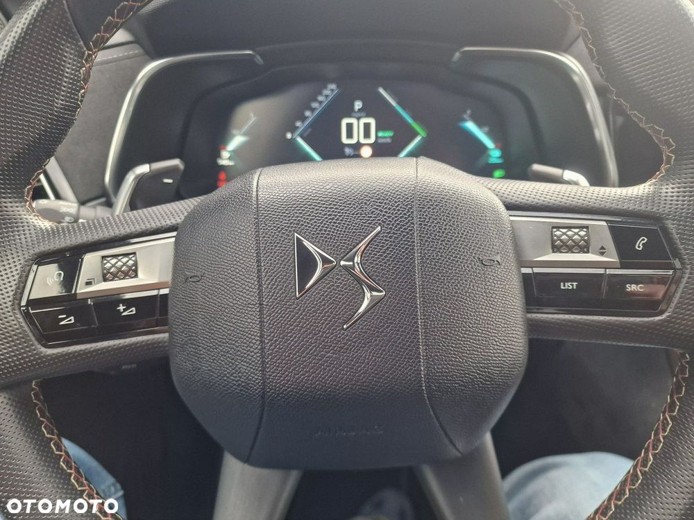 DS Automobiles DS 7 Crossback 1.6 E-Tense Performance Line - 36