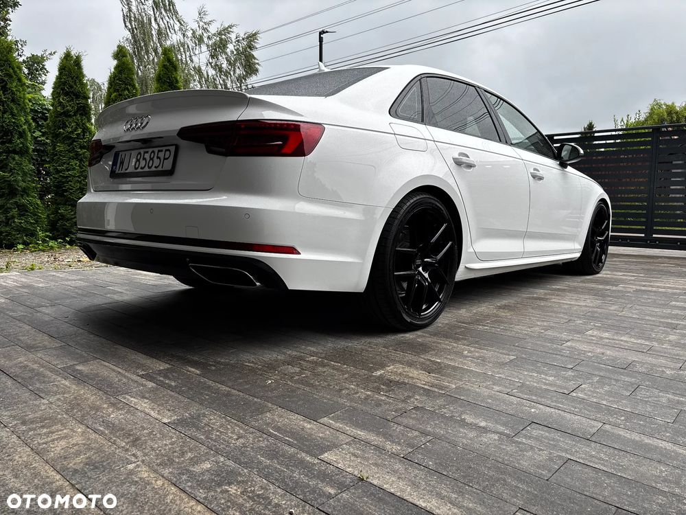 Audi A4 Limousine 40 TFSI S tronic design - 32