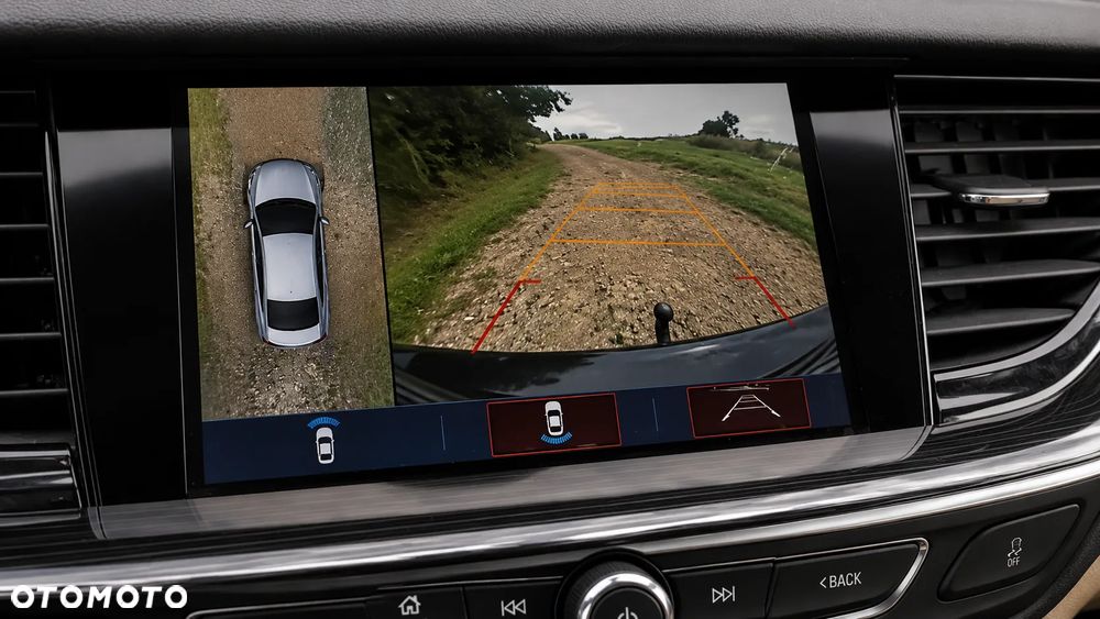 Opel Insignia 2.0 CDTI Exclusive S&S - 17