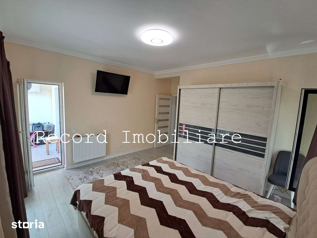 Apartament 57 mp, decomandat cu 2 dormitoare,et.1,parcare Apahida — fotografia 3