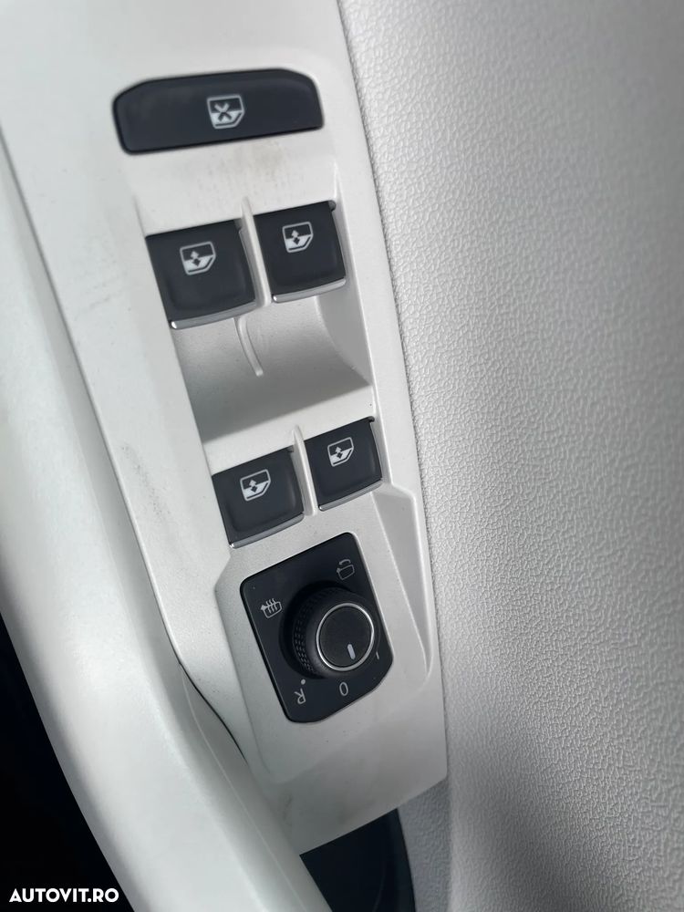 Volkswagen Taigo 1.5 TSI 150CP DSG7 Style - 23