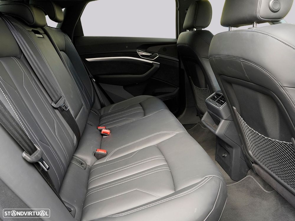 Audi Q8 e-Tron Sportback - 15