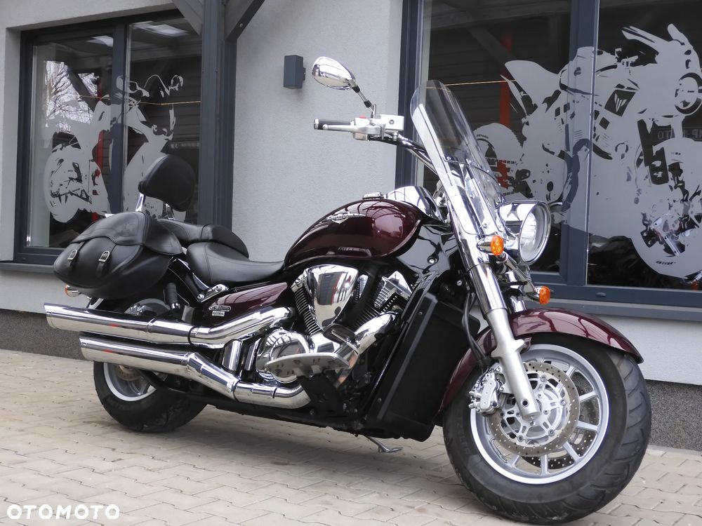 Suzuki Intruder - 18