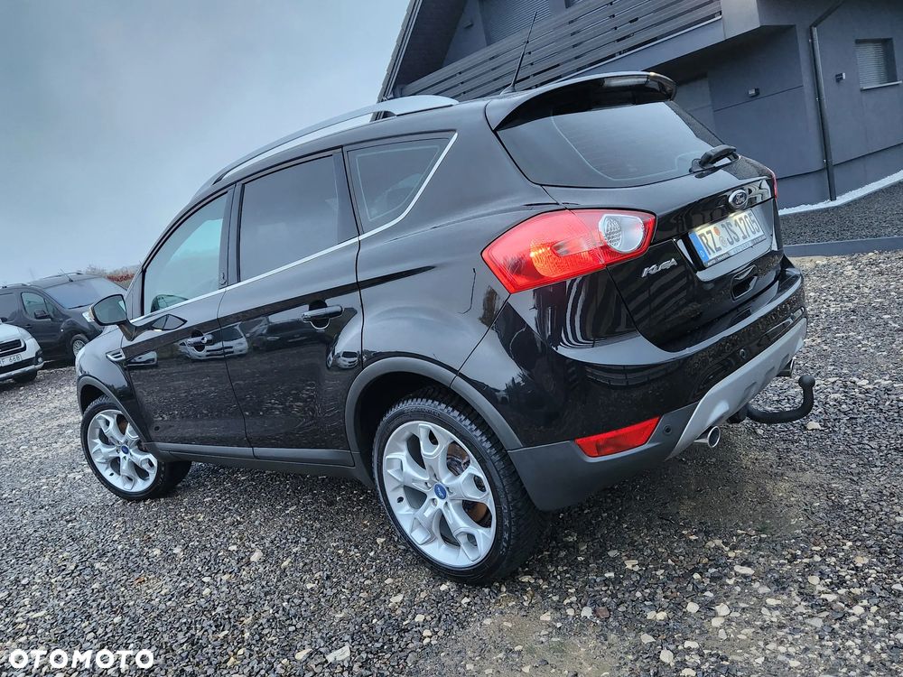 Ford Kuga 2.0 TDCi 4x4 Titanium - 20
