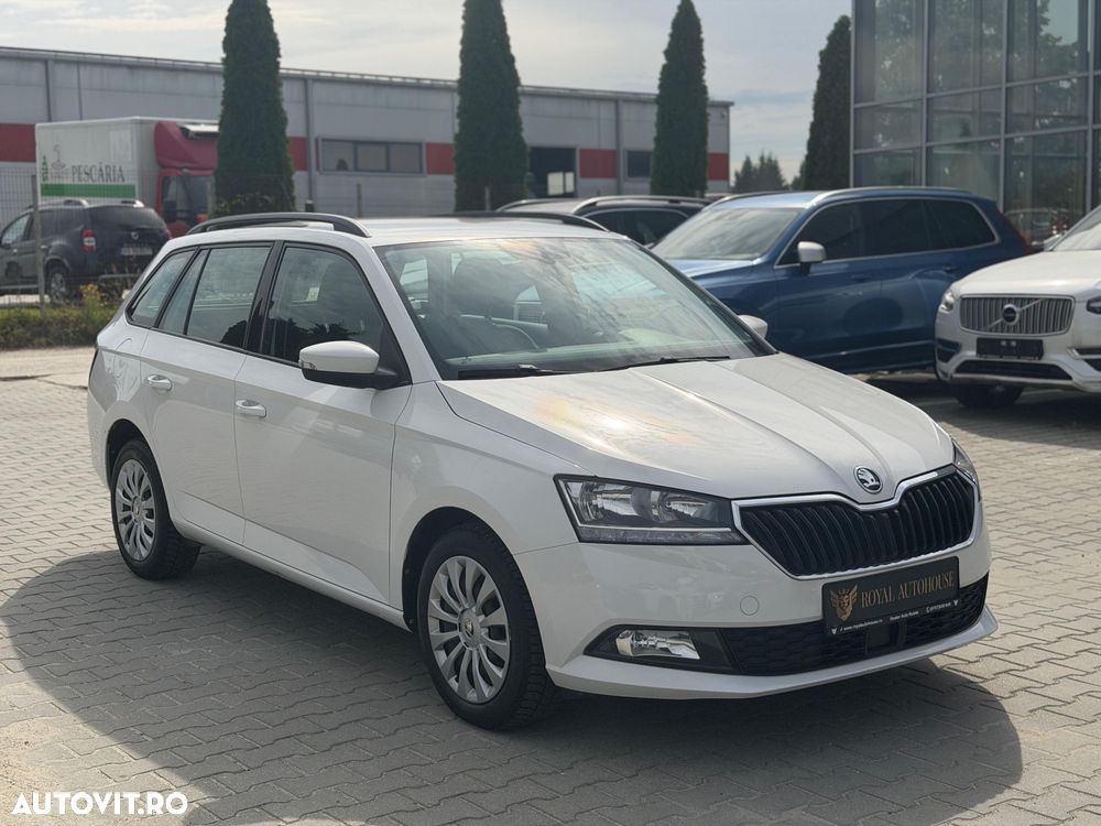Skoda Fabia 1.0 TSI Active - 3