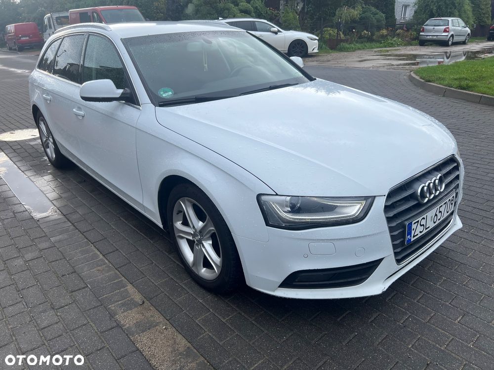 Audi A4 Avant 2.0 TDI DPF multitronic Attraction - 3