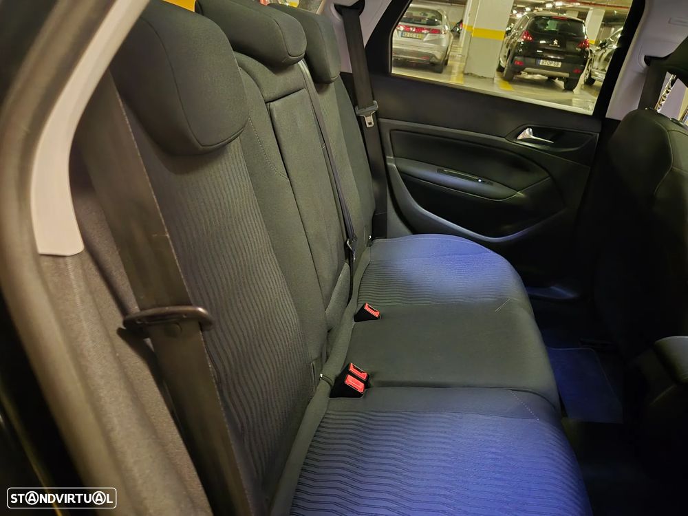 Peugeot 308 SW BlueHDi 120 Stop & Start Style - 34
