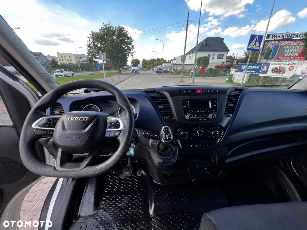 Iveco 35s16 Kontener+Winda - 13