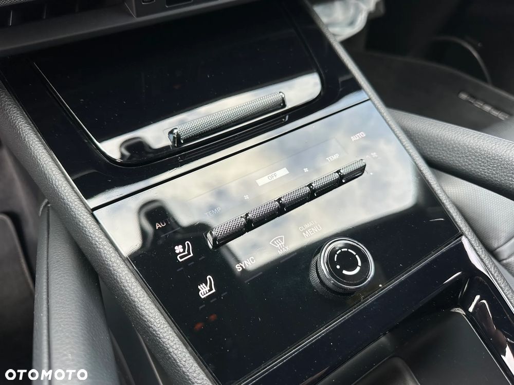 Porsche Cayenne - 17