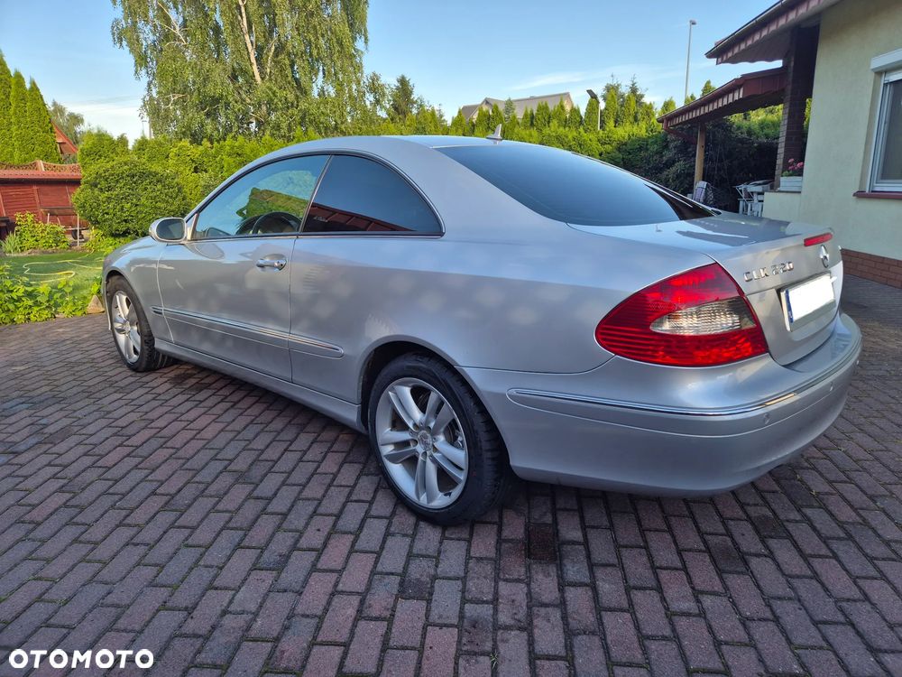 Mercedes-Benz CLK 220 CDI Automatik Avantgarde - 6