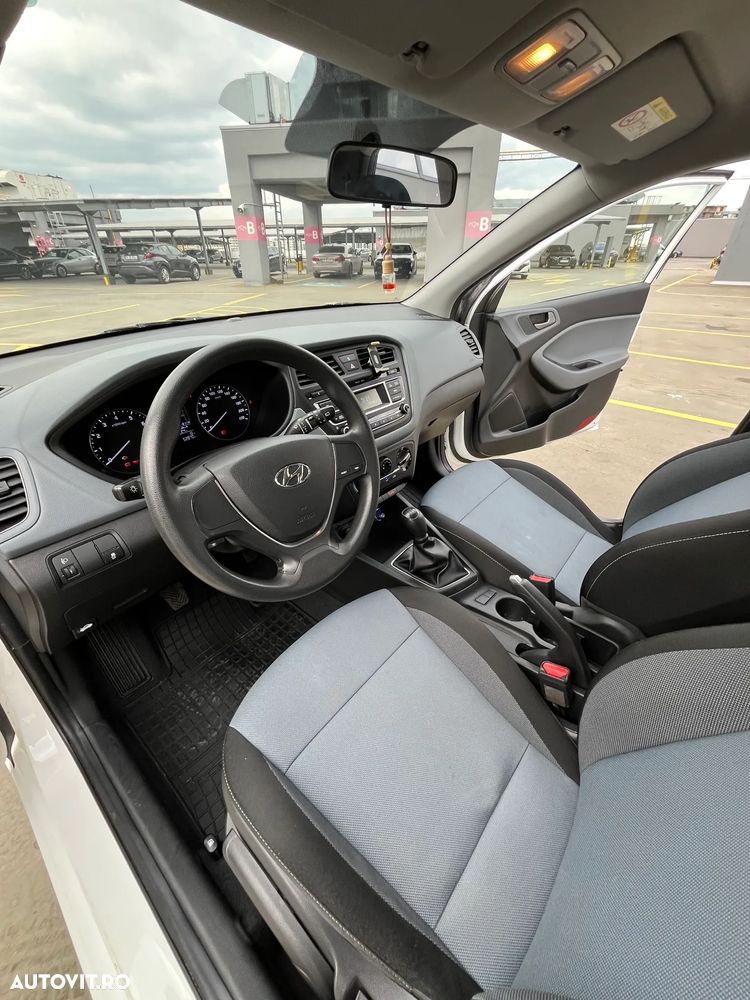 Hyundai i20 1.25 84CP M/T Comfort - 11