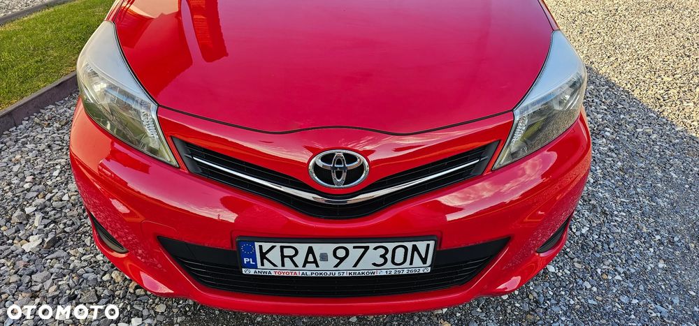 Toyota Yaris - 11