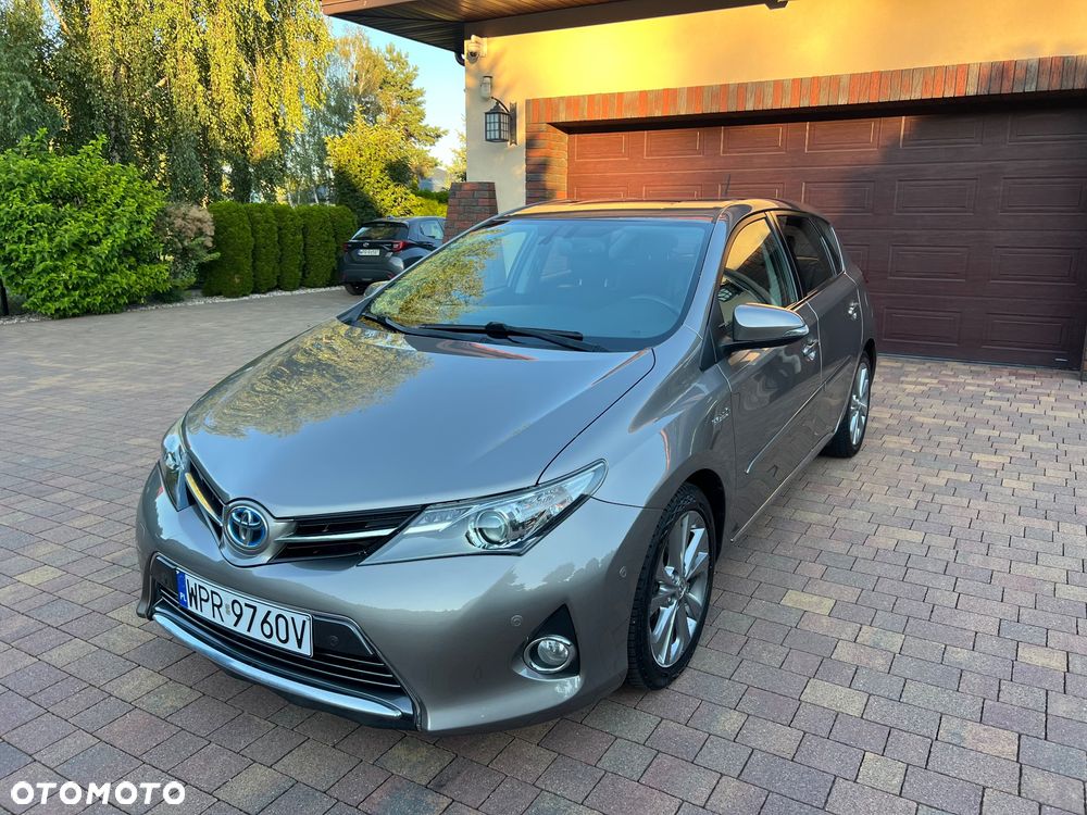 Toyota Auris - 2