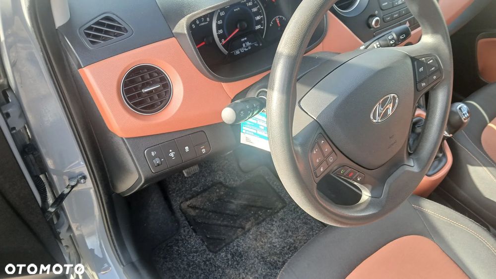 Hyundai i10 1.0 Black Line - 11