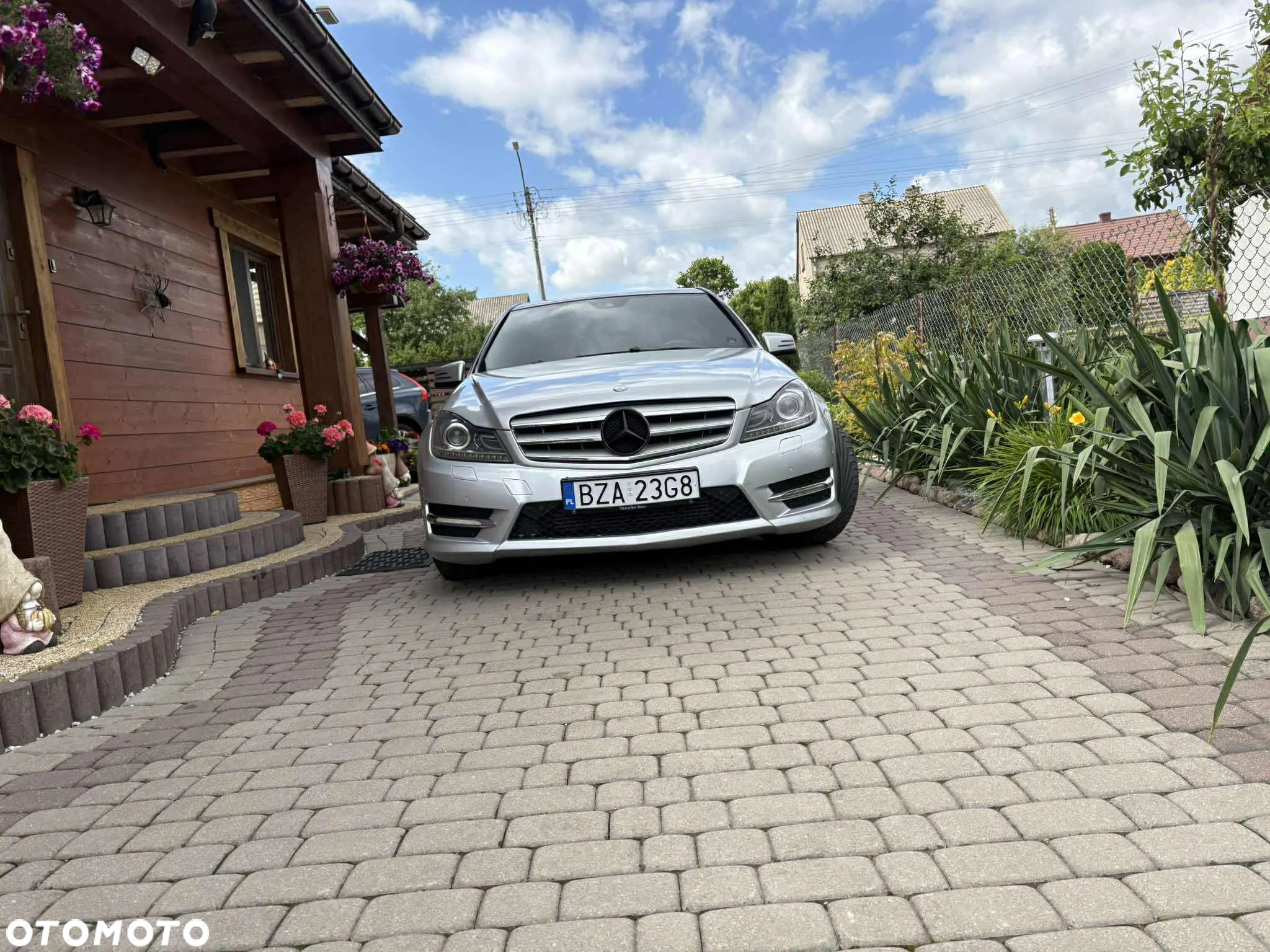 Mercedes-Benz Klasa C 200 T (BlueEFFICIENCY) 7G-TRONIC Avantgarde - 3