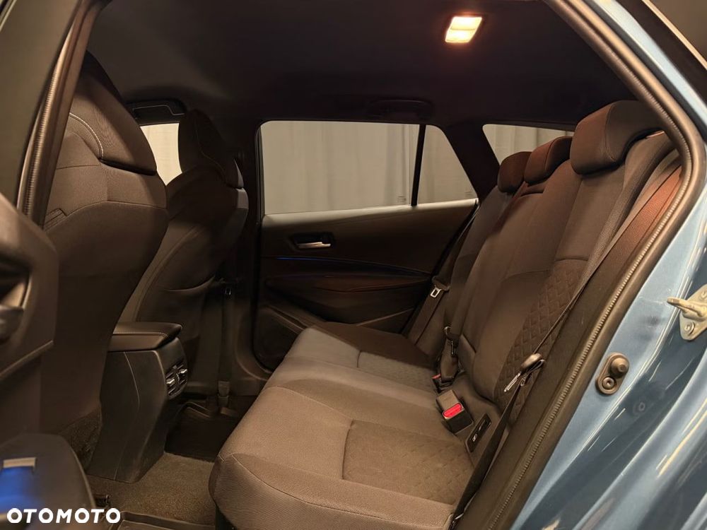 Toyota Corolla 1.8 Comfort - 37