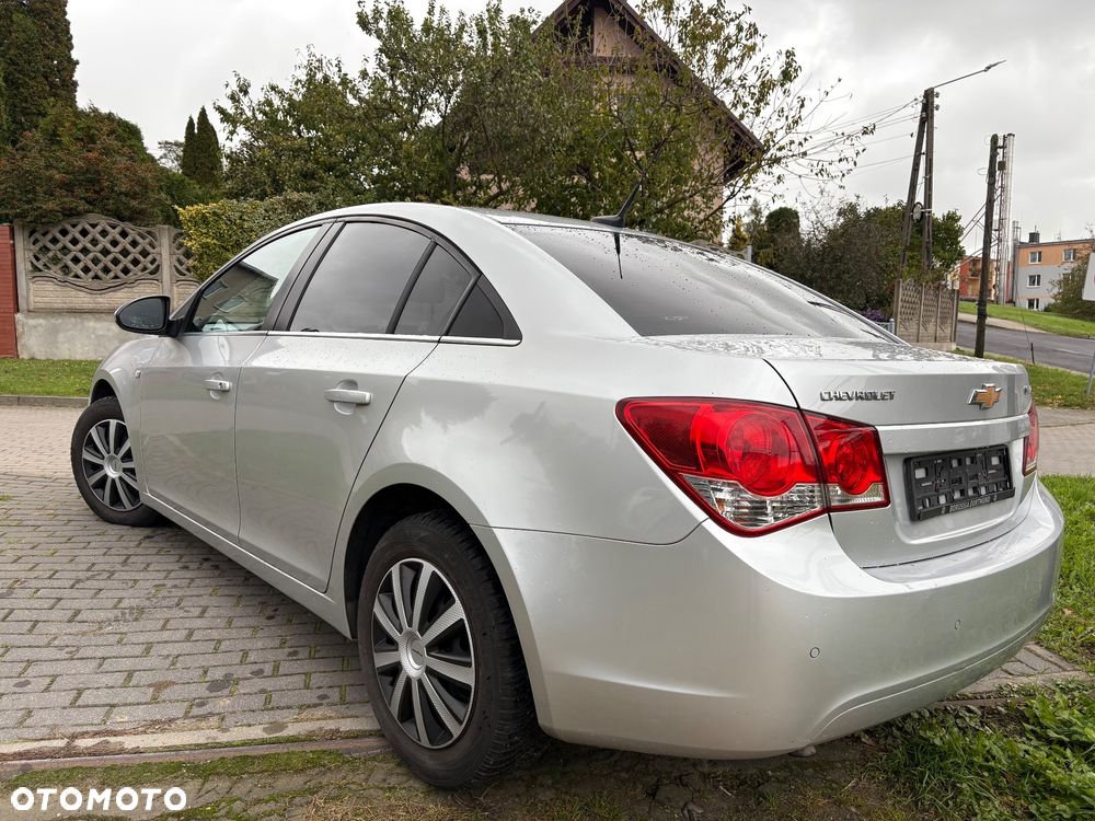 Chevrolet Cruze 1.8 Automatik LTZ - 5