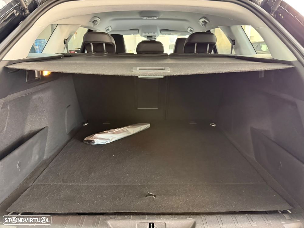 Peugeot 308 SW - 8