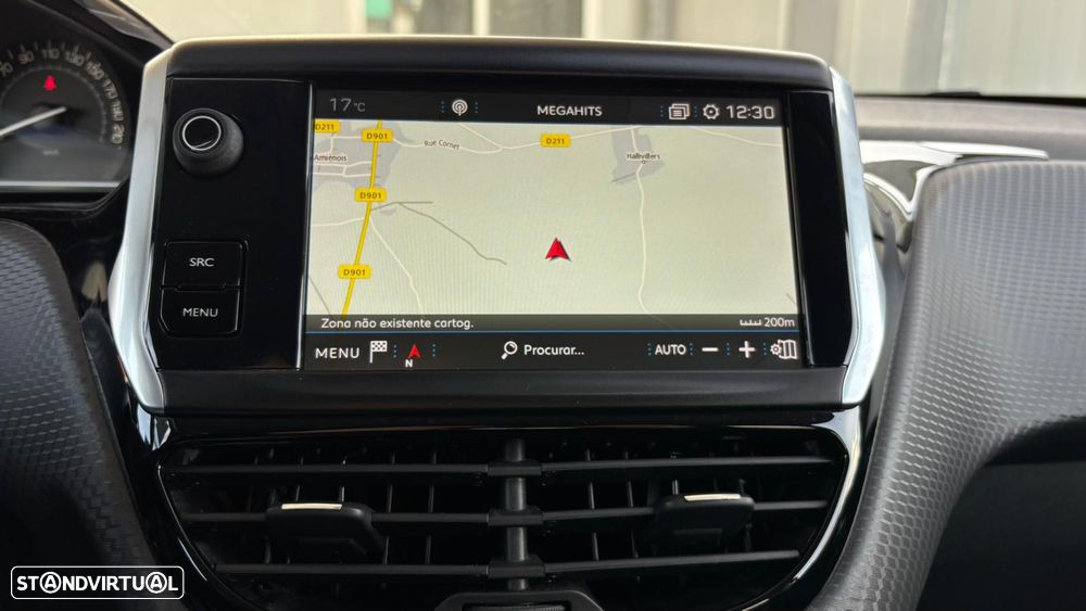 Peugeot 208 1.2 PureTech GT Line EAT6 - 16