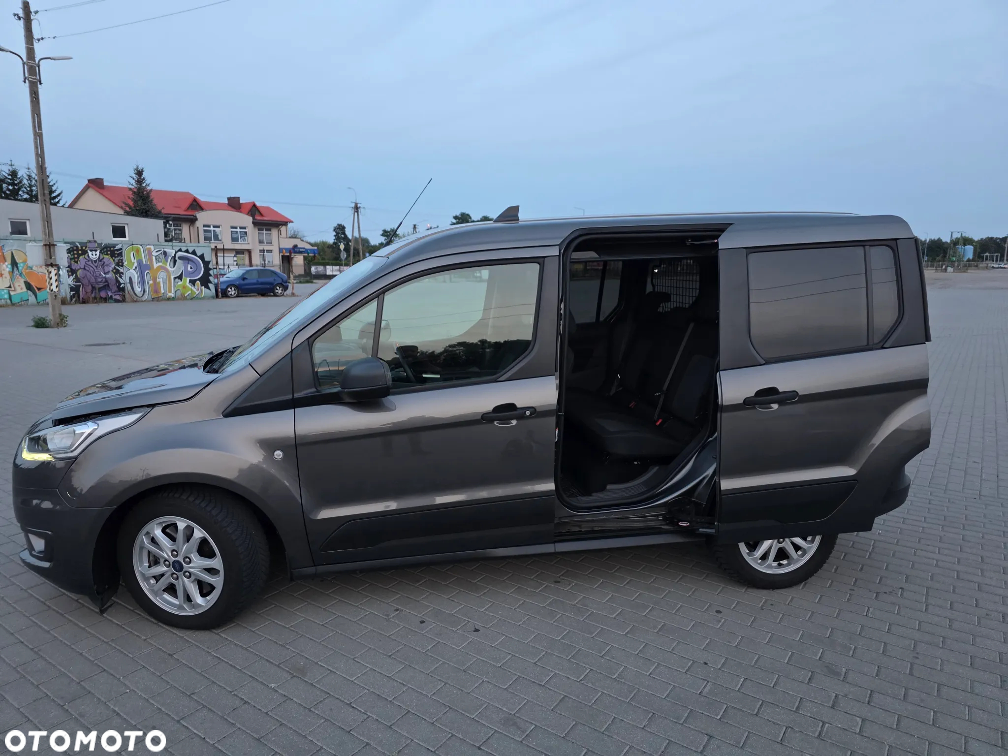 Ford Transit Connect 240 L2 Autm Trend - 16